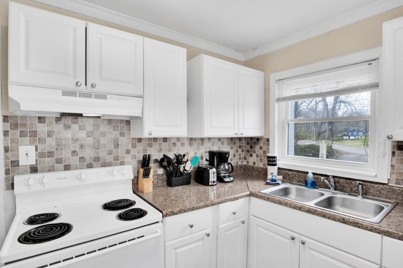 2-Bedroom Pet-Friendly Apartment In East Ноксвилл Экстерьер фото